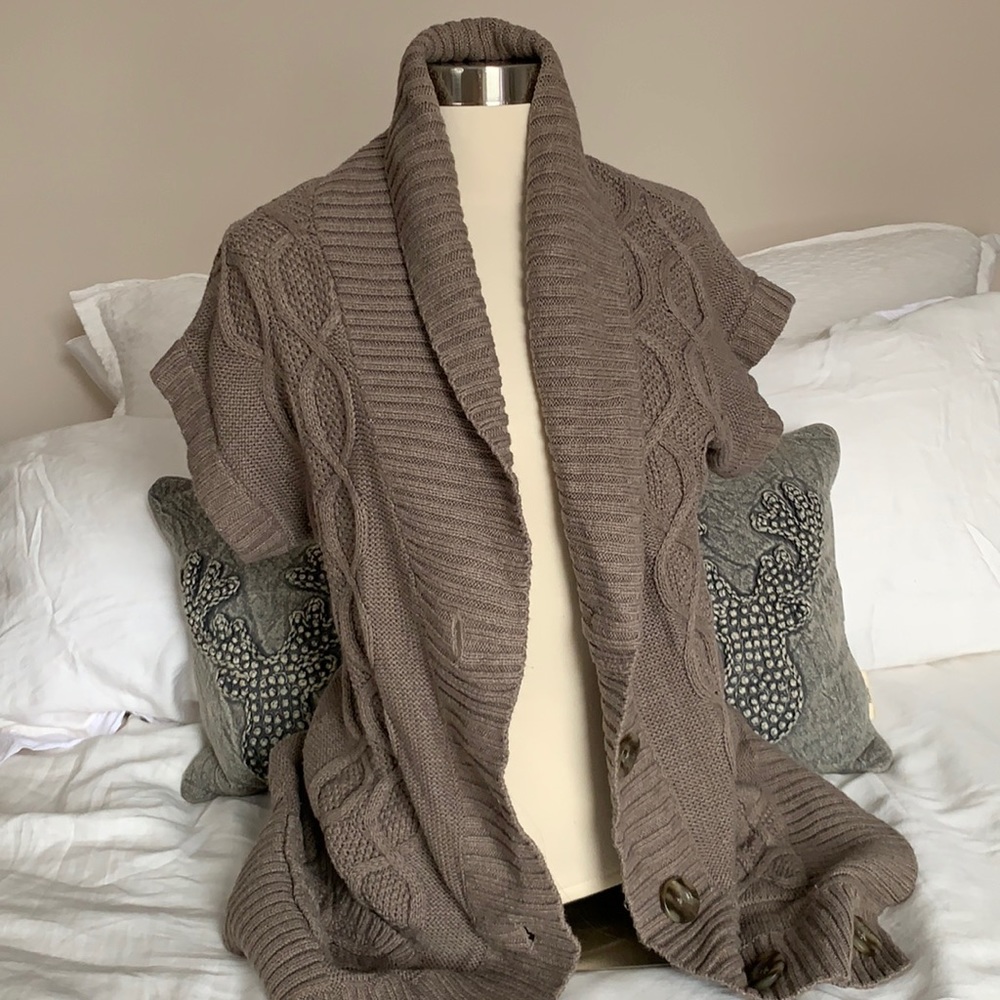 Gap Tunic Length Sweater Vest